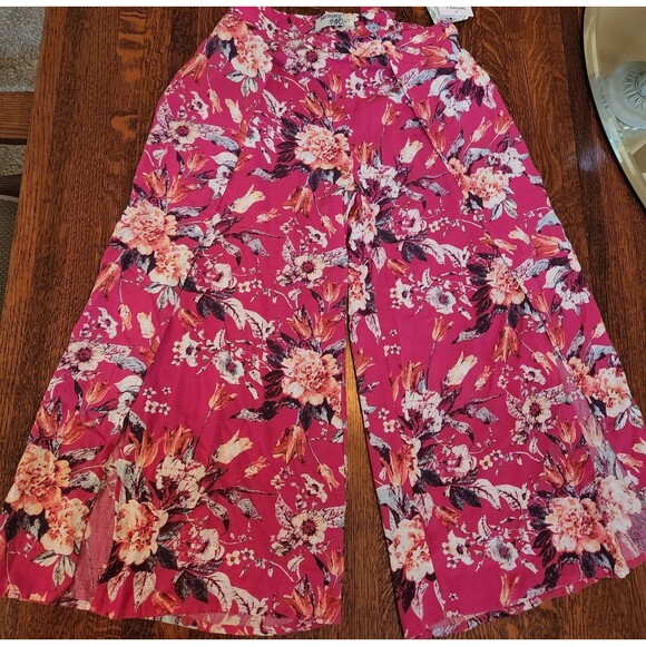 Harmony & Havoc Pink Floral Palazzo Pants Open Leg Capris Length Sz Small Tags - Picture 1 of 6